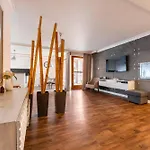 Motlawa Downtown Superior By Bookinghost Apartment